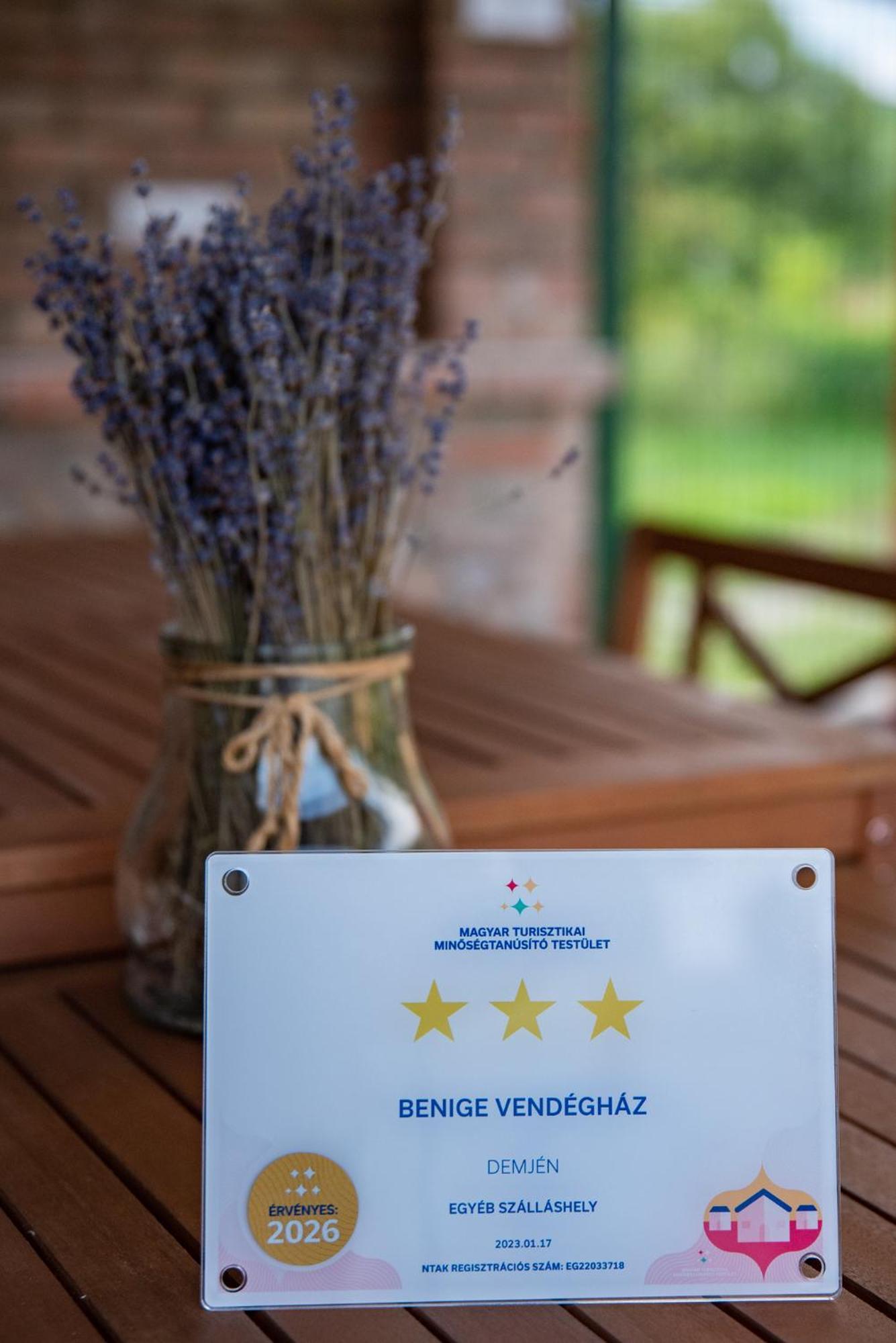 Hotel Benige Vendeghaz Demjén Zewnętrze zdjęcie